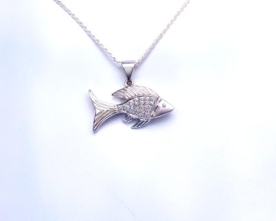 18ct White Gold Diamond Studded Fish Pendant  18dah0092