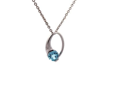 9ct White Gold Oval Pendant with a Round Blue Topaz  9tpah0018