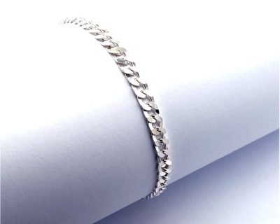 Silver Curb Bracelet (Only available in Namibia)  aga0228